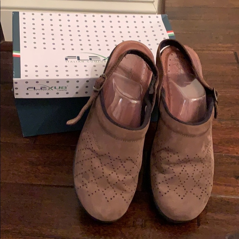 Flexus Clogs 🇮🇹 Brown Suede Size 41 US 9.5-10